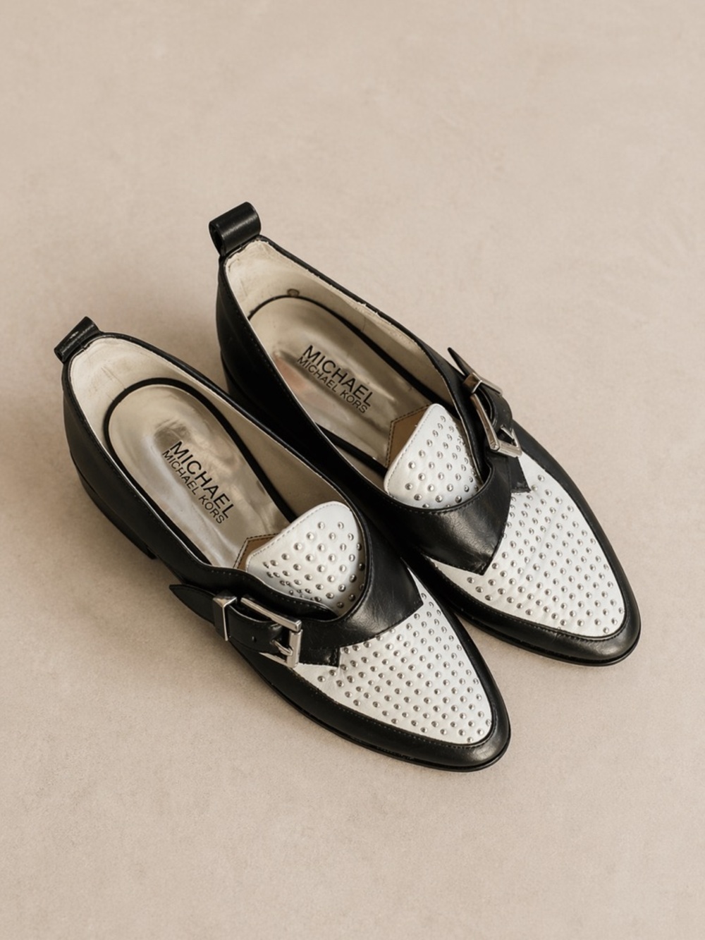 Michael Kors Two-Tone Black and White Dakota studded tuxedo Loafers size 7.5 - Picture 1 of 12